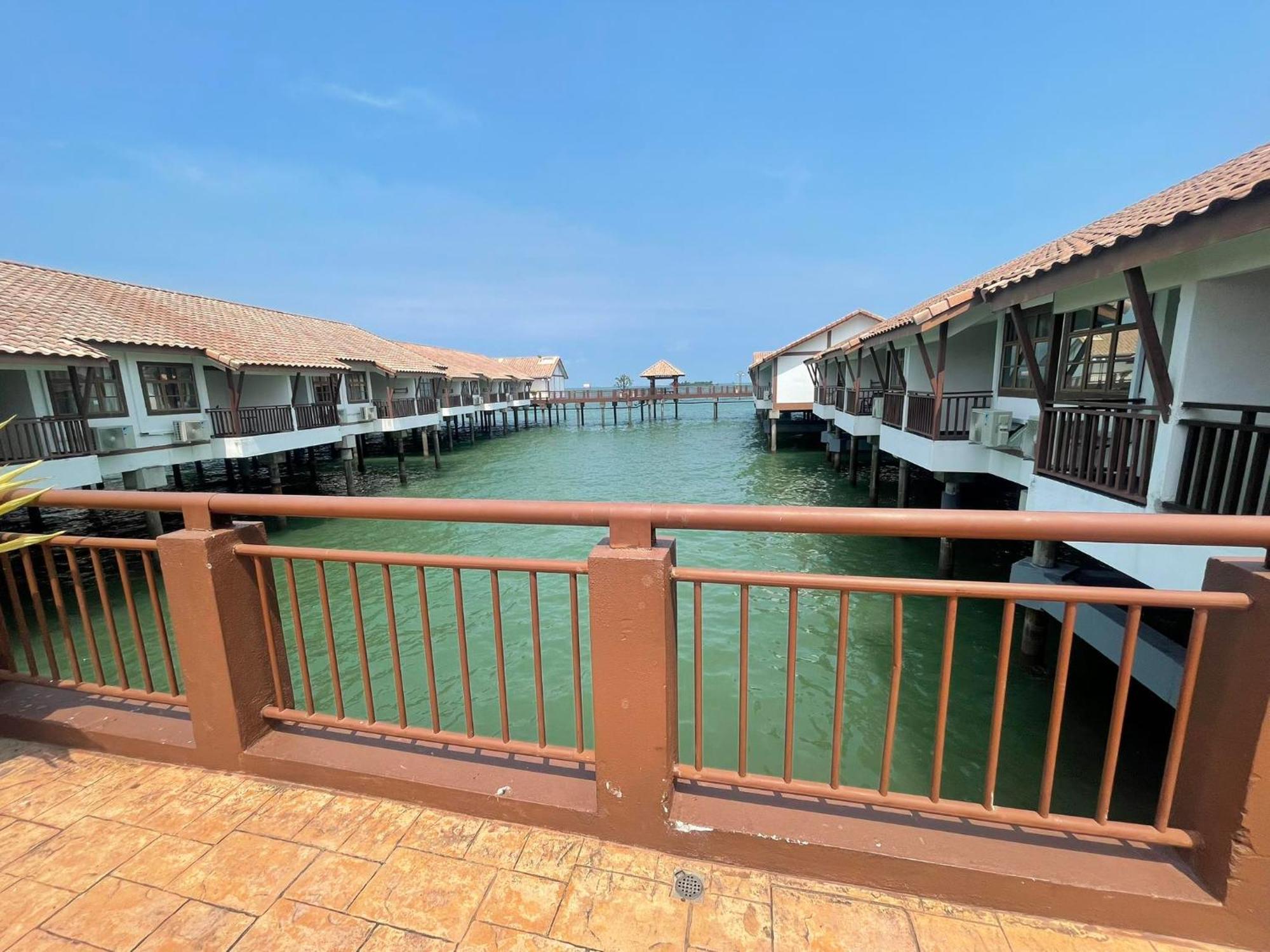 Water Chalet Port Dickson- Private Kültér fotó